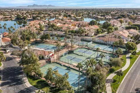 View/Area - 1633 E Lakeside Dr #113, Gilbert, AZ 85234 photo 4 of 4