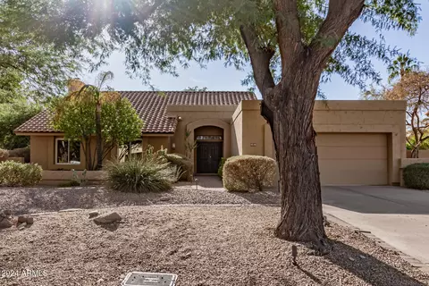 9725 E Windrose Dr, Scottsdale, AZ 85260