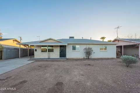 1025 S Lola Ln, Tempe, AZ 85281
