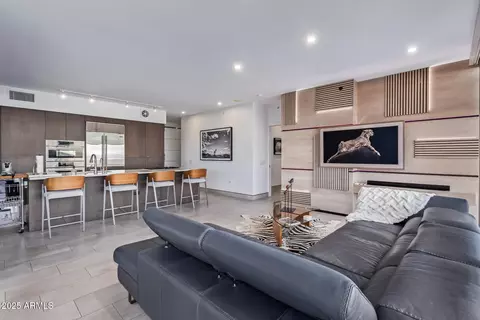 7120 E Kierland Blvd #307, Scottsdale, AZ 85254