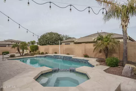 8564 W Northview Ave, Glendale, AZ 85305 photo 2