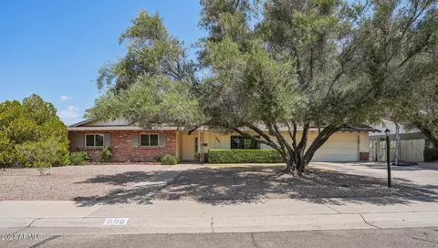 606 E Bishop Dr, Tempe, AZ 85282