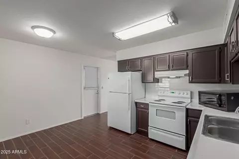 3644 E Kings Ave, Phoenix, AZ 85032 photo 9