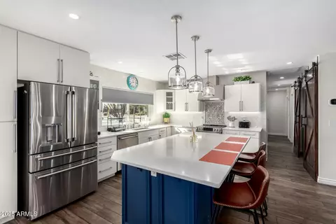 3414 E Betty Elyse Ln, Phoenix, AZ 85032 photo 11
