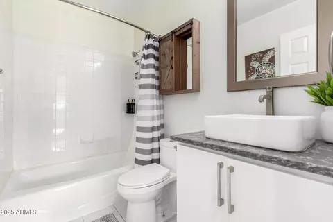 3414 E Betty Elyse Ln, Phoenix, AZ 85032 photo 29