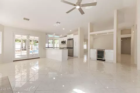 Living - 1437 W Iris Dr, Gilbert, AZ 85233 photo 5 of 20