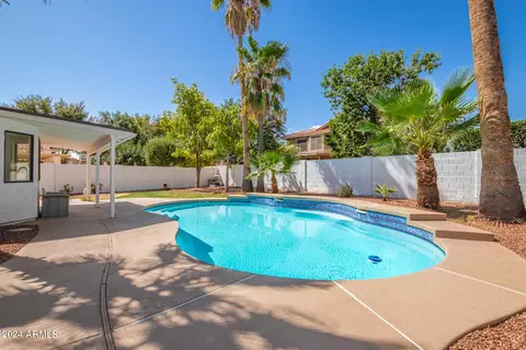 Exterior - 1437 W Iris Dr, Gilbert, AZ 85233 photo 3 of 11