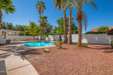 Exterior - 1437 W Iris Dr, Gilbert, AZ 85233 photo 5 of 11