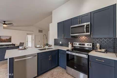 3754 E Baranca Ct, Gilbert, AZ 85297 photo 11