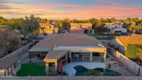 View/Area - 2491 E Milky Way, Gilbert, AZ 85295 photo 3 of 5