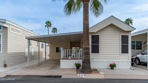 250 Beryl Dr, Apache Junction, AZ 85119