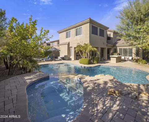 3655 E Louise Dr, Phoenix, AZ 85050