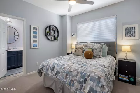 3655 E Louise Dr, Phoenix, AZ 85050 photo 18