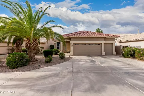 11542 W Pronghorn Ct, Surprise, AZ 85378