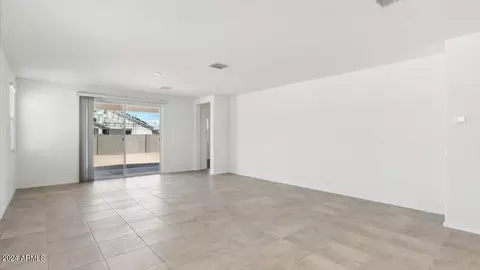 36061 W San Ildefanso Ave, Maricopa, AZ 85138 photo 7