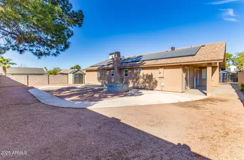 Exterior - 3953 W Evans Dr, Phoenix, AZ 85053 photo 2 of 3
