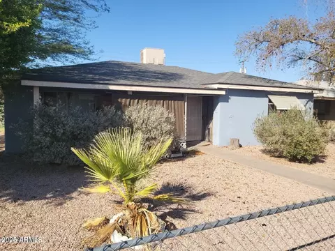 558 W Pepper Pl, Mesa, AZ 85201
