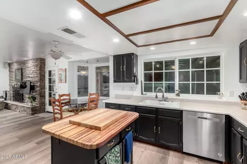 4440 E Juniper Ave, Phoenix, AZ 85032 photo 9