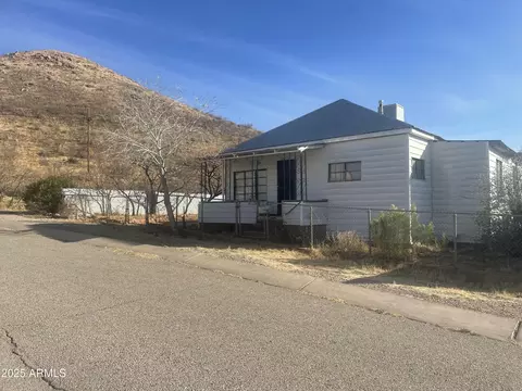 210 C St, Bisbee, AZ 85603