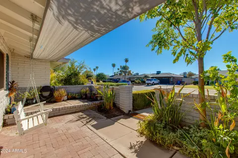 2502 E Huntington Dr, Tempe, AZ 85282 photo 4
