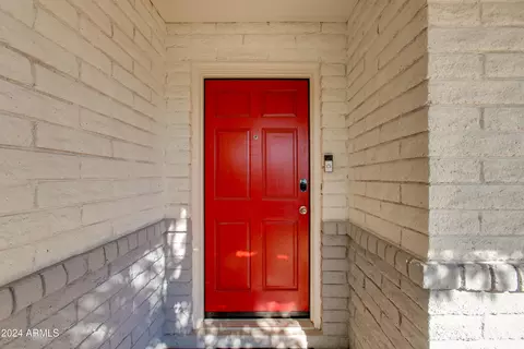 2502 E Huntington Dr, Tempe, AZ 85282 photo 5
