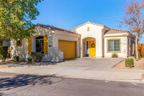 17388 W Navajo St, Goodyear, AZ 85338