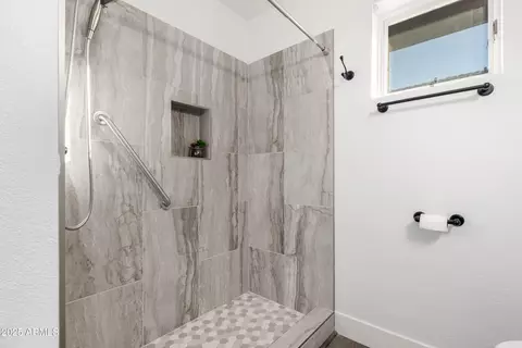 Bath - 8039 E Madero Ave, Mesa, AZ 85209 photo 2 of 7