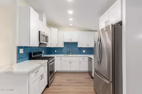 2704 E Fairmount Ave, Phoenix, AZ 85016 photo 14