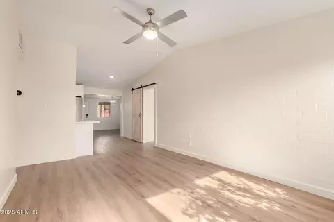 2704 E Fairmount Ave, Phoenix, AZ 85016 photo 10
