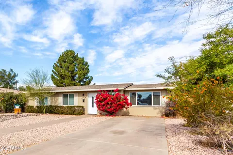 2704 E Fairmount Ave, Phoenix, AZ 85016 photo 8