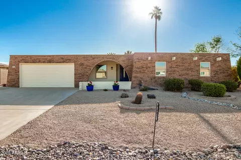 9507 W Burns Dr, Sun City, AZ 85351