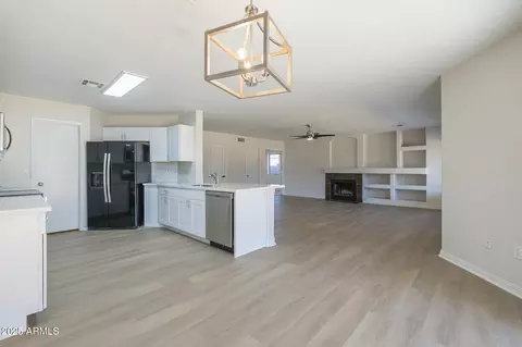 Living - 1400 E Orchid Ln, Gilbert, AZ 85296 photo 6 of 7