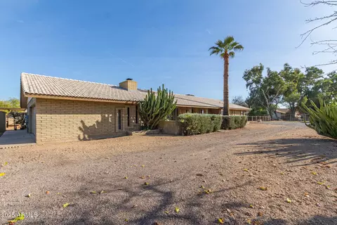 8919 N 95th Ave, Peoria, AZ 85345