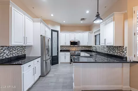 Kitchen - 3770 E Graythorn Way, Coolidge, AZ 85128 photo 2 of 6