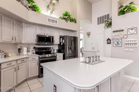 1308 E Horseshoe Ave, Gilbert, AZ 85296 photo 17