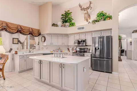 1308 E Horseshoe Ave, Gilbert, AZ 85296 photo 16