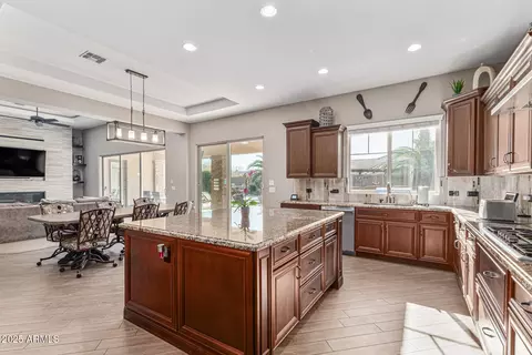 Kitchen - 2283 E Aris Dr, Gilbert, AZ 85298 photo 1 of 3