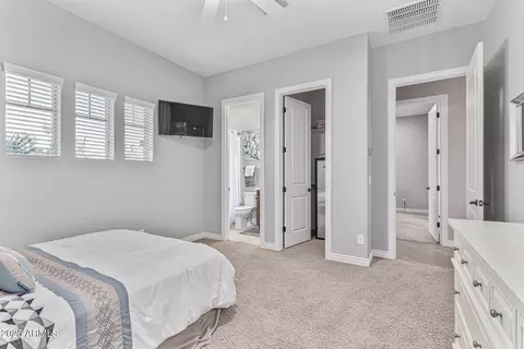Bedroom - 2283 E Aris Dr, Gilbert, AZ 85298 photo 7 of 10