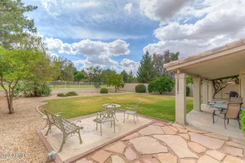 6413 W Irma Ln, Glendale, AZ 85308