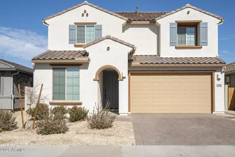 9038 W Luke Ave, Glendale, AZ 85305