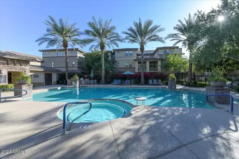 17850 N 68th St #2072, Phoenix, AZ 85054