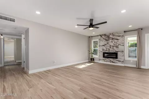 4123 E Greenway Ln, Phoenix, AZ 85032 photo 4