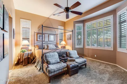 3525 E Robin Ln, Phoenix, AZ 85050 photo 19