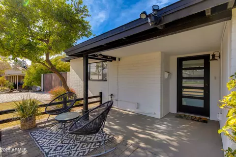 6718 N 15th St, Phoenix, AZ 85014 photo 2