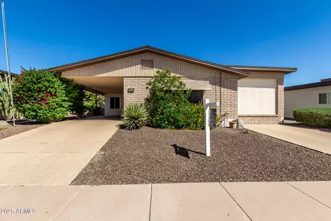 2233 N Middlecoff Dr, Mesa, AZ 85215