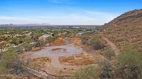 6203 E Cholla Ln #12, Paradise Valley, AZ 85253