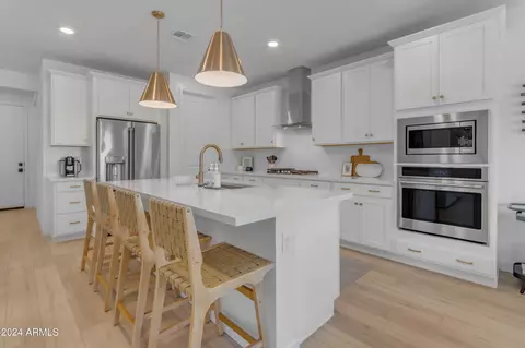 Kitchen - 10050 E Tiburon Ave, Mesa, AZ 85212 photo 3 of 6