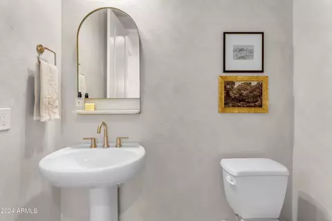 Bath - 10050 E Tiburon Ave, Mesa, AZ 85212 photo 2 of 7
