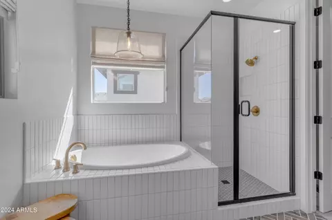 Bath - 10050 E Tiburon Ave, Mesa, AZ 85212 photo 6 of 7