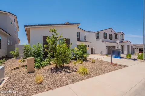 Exterior - 11029 E Ulysses Ave, Mesa, AZ 85212 photo 2 of 8